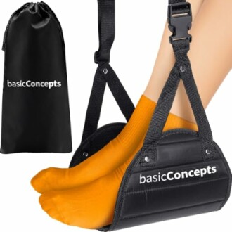 Foot hammock with orange socks and carrying bag